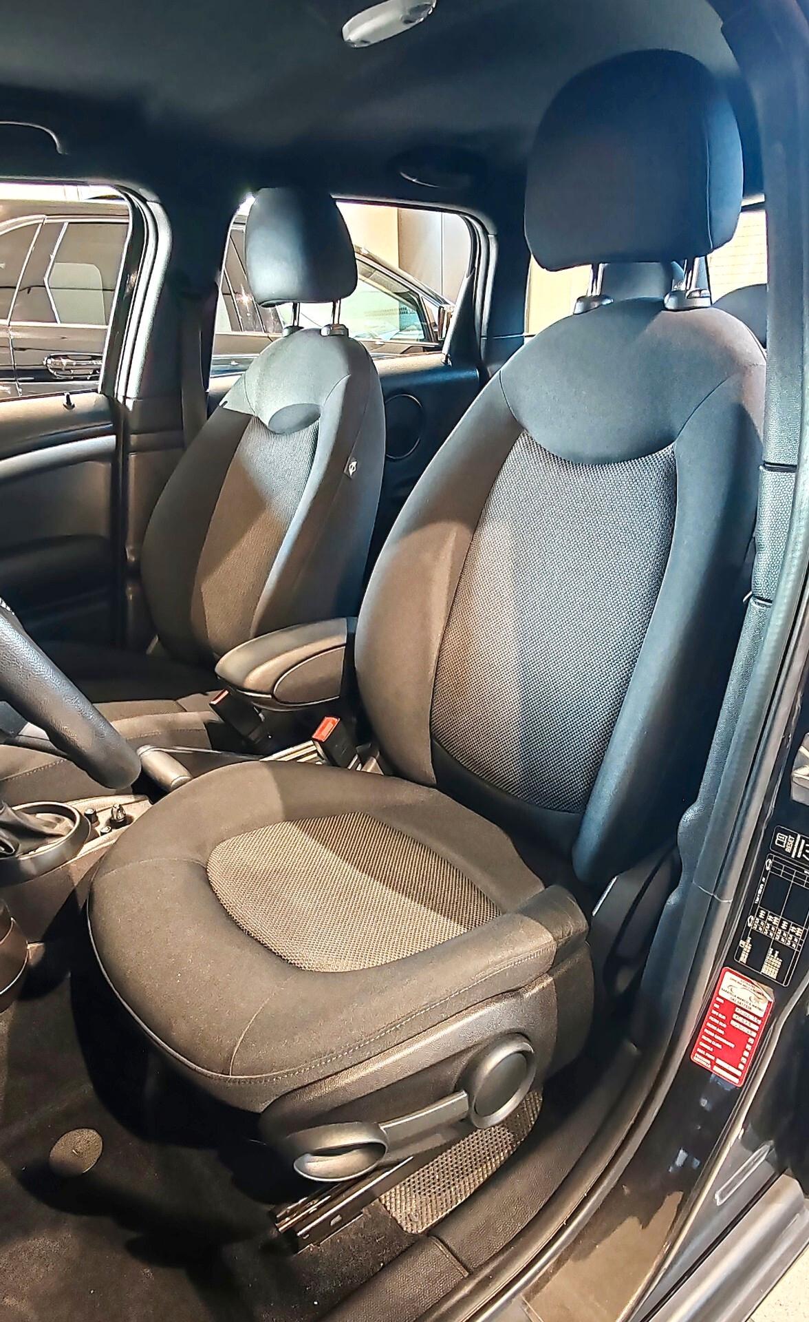 Mini Cooper D Countryman 2.0 Business Aut. Nav.2015