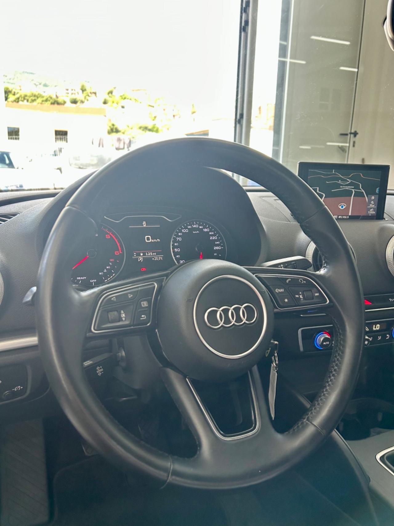 Audi A3 SPB 1.6 TDI Sport FINANZIABILE