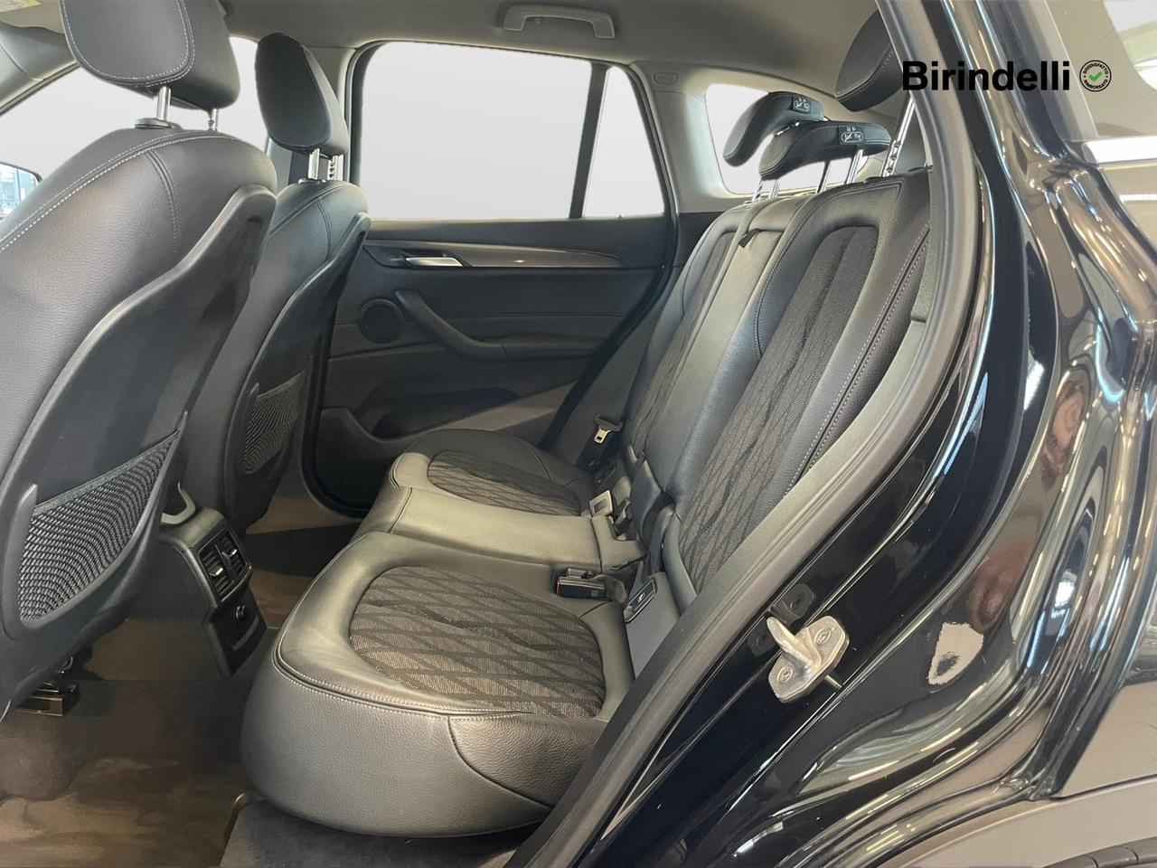 BMW X1 (F48) - X1 sDrive18d xLine