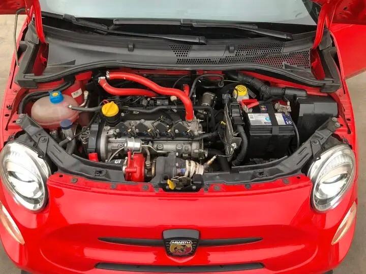 Abarth 595 1.4 Turbo T-Jet 160 CV Pista