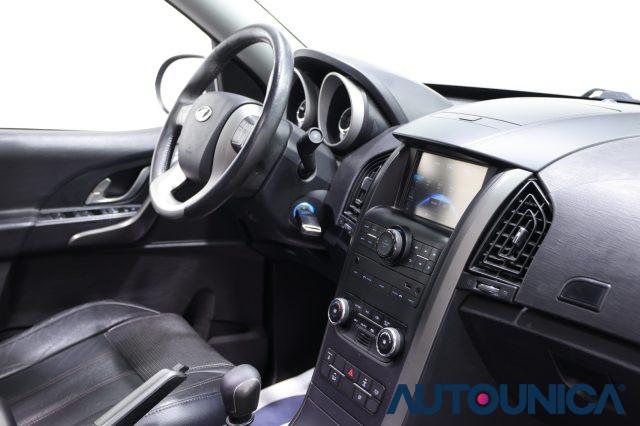 MAHINDRA XUV500 2.2 16V FWD W10 FARI LED 7 POSTI FARI LED