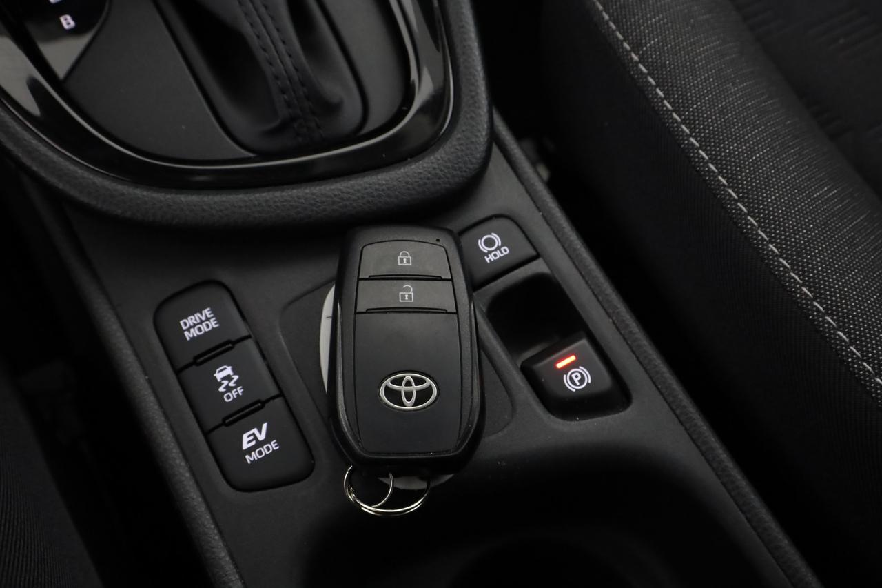 TOYOTA Yaris 4ª serie Yaris 1.5 Hybrid 5 porte Trend
