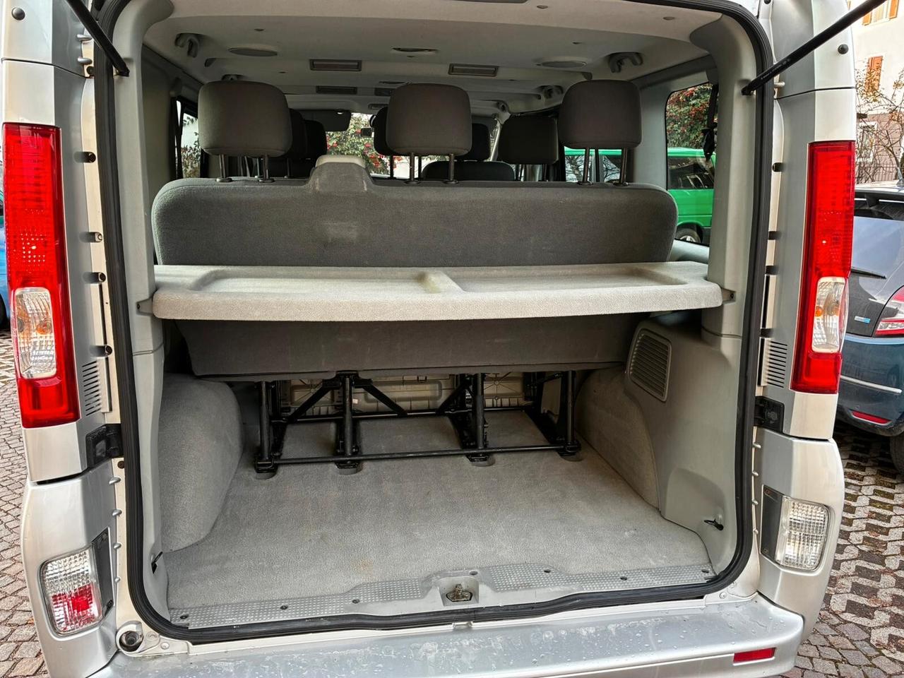 Opel Vivaro 2.0 CDTI 84kW TOUR COSMO 8POSTI