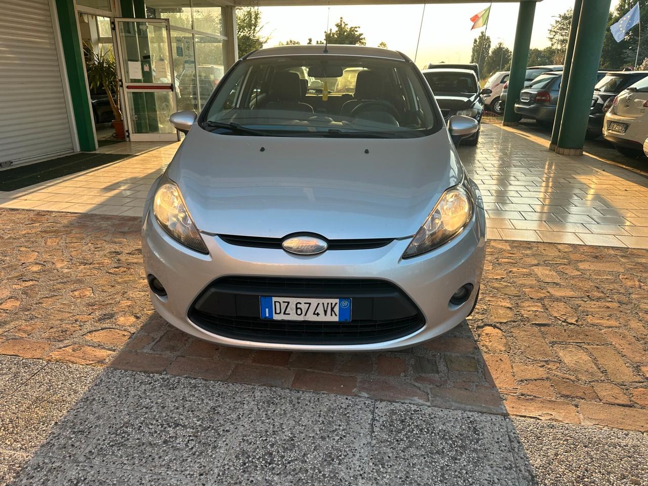 Ford Fiesta 1.4 GPL (12 RATE)