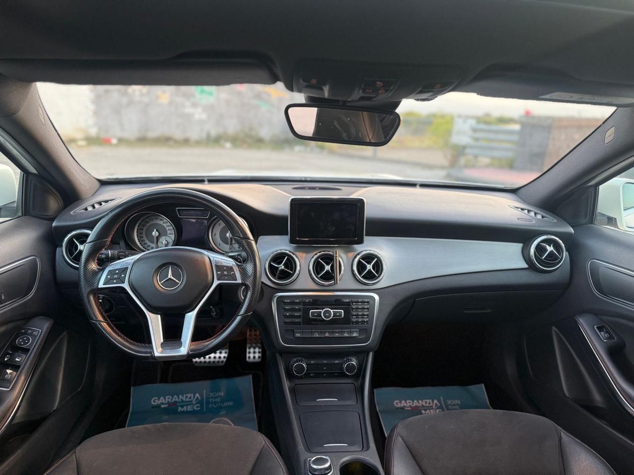 Mercedes-benz GLA 220 200 CDI Automatic Premium