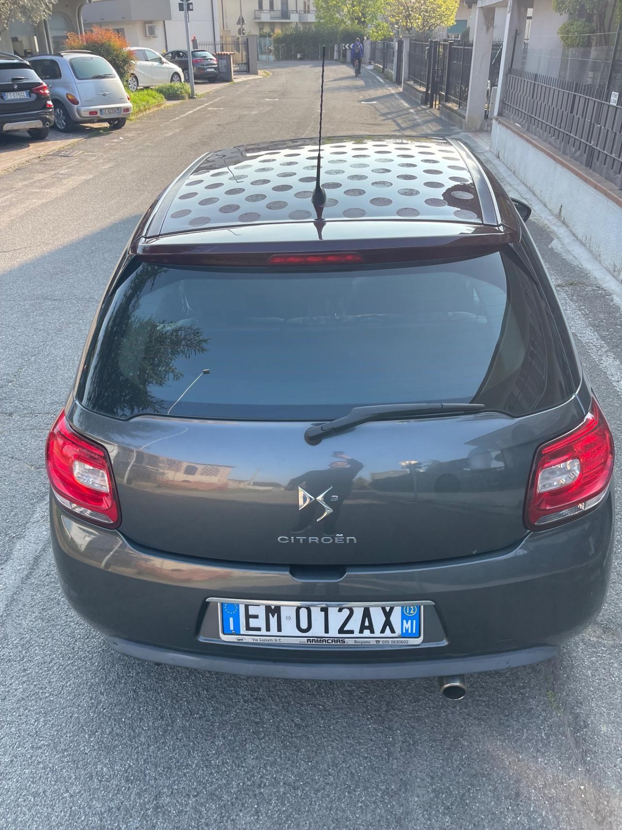 Ds DS3 DS 3 1.4 HDi 70 Just Black