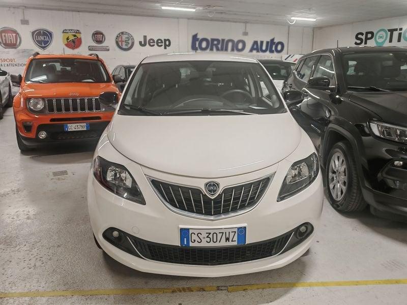 Lancia Ypsilon 1.0 FireFly 5 porte S&S Hybrid Platino