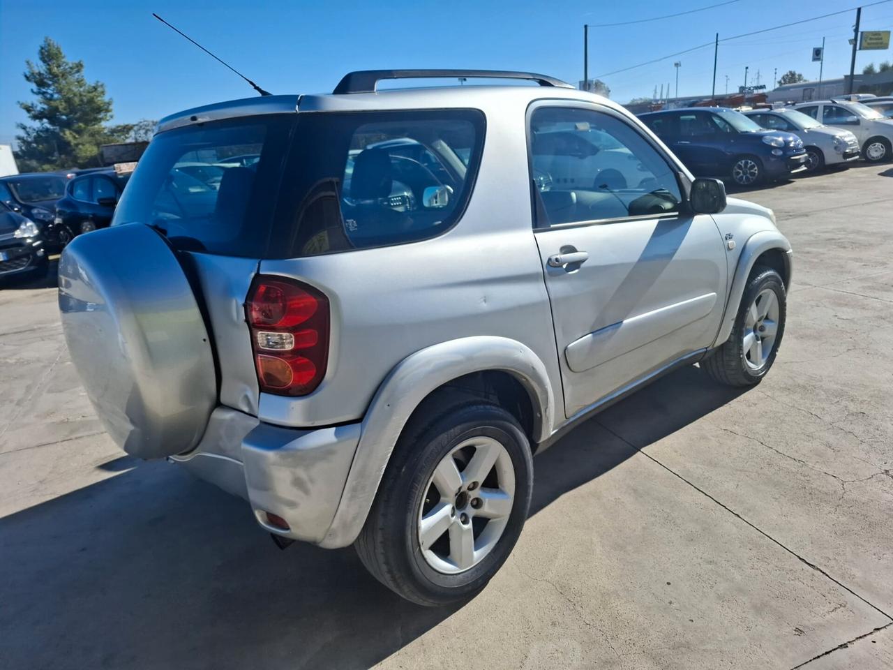 Toyota RAV 4 2.0 Tdi D-4D cat 3 porte - 2005 4X4