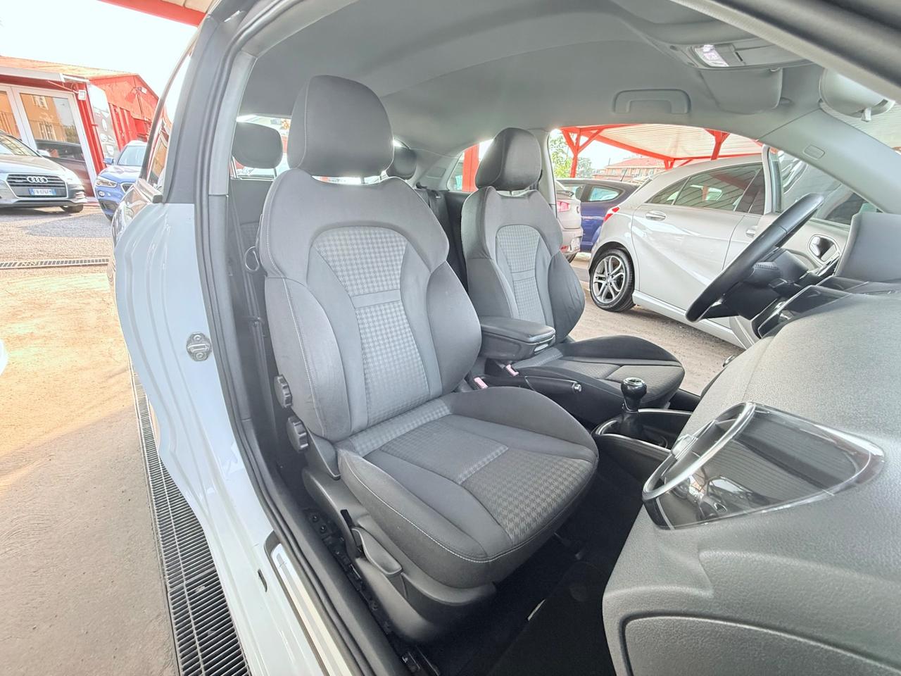 A1 1.6 TDI -s-line -rate-(( PERFETTA )) -