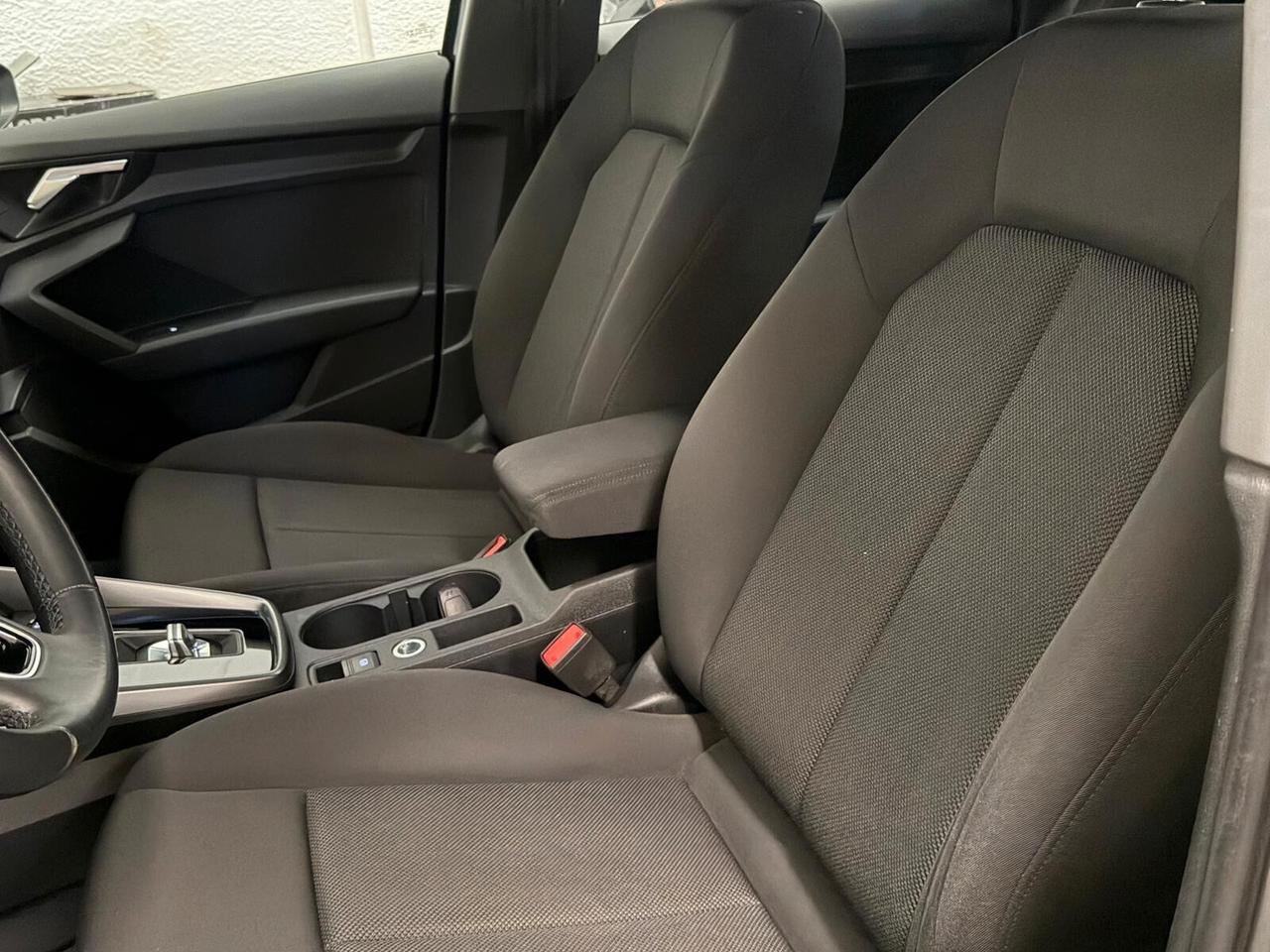 Audi A3 Sedan 30 TFSI S tronic