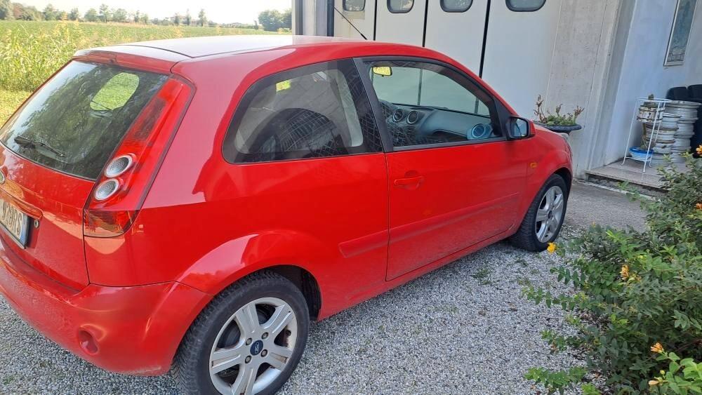 Ford Fiesta 1.2 16V 3p. Ghia CLIMA OK NEOPATENTATI
