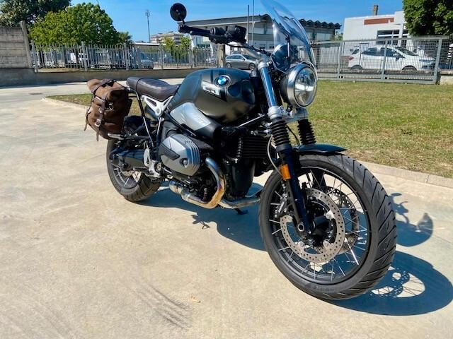 Bmw R 12 nineT SCRAMBLER - KIT UNIT GARAGE 2023