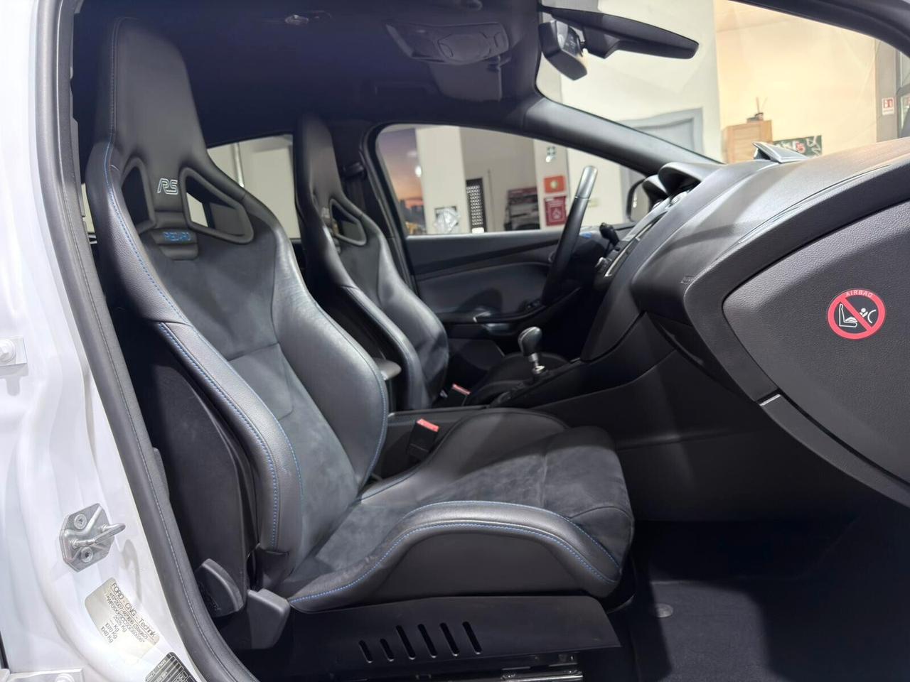 FORD FOCUS RS 2.3 350cv PERFORMANCE RECARO/REMUS