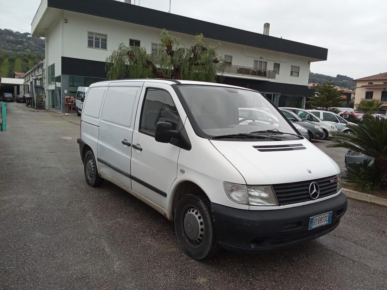MERCEDES VITO 2,2D 102 CV 7Q