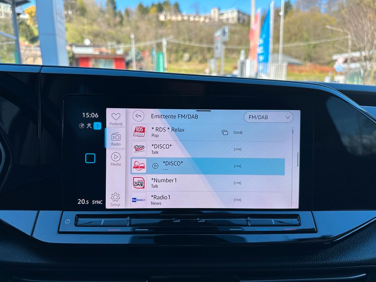 Volkswagen Caddy 2.0 TDI 122 CV DSG Style