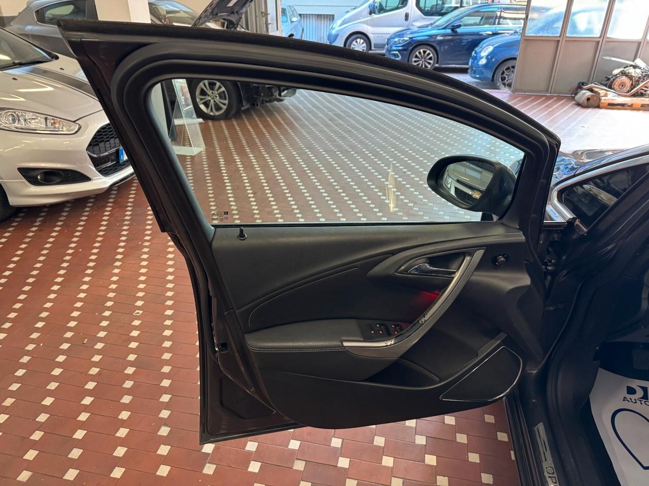Opel Astra 1.4 Turbo 140CV Sports Tourer Cosmo - UNICO PROPRIETARIO
