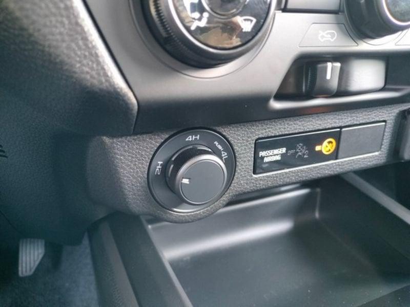 Isuzu D-Max N60 D-Max N60 1.9 aut. Crew BB+ Cab con Pedane e Shutter Lid!!