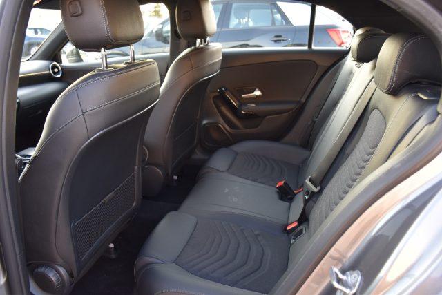 MERCEDES-BENZ A 180 d Automatic Business Extra