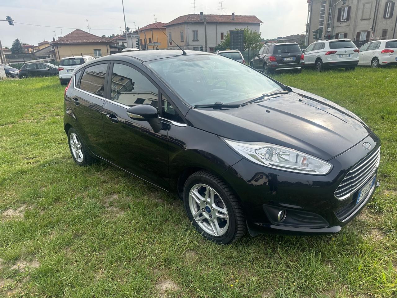 Ford Fiesta 1.5 TDCi 75CV 5 porte Titanium