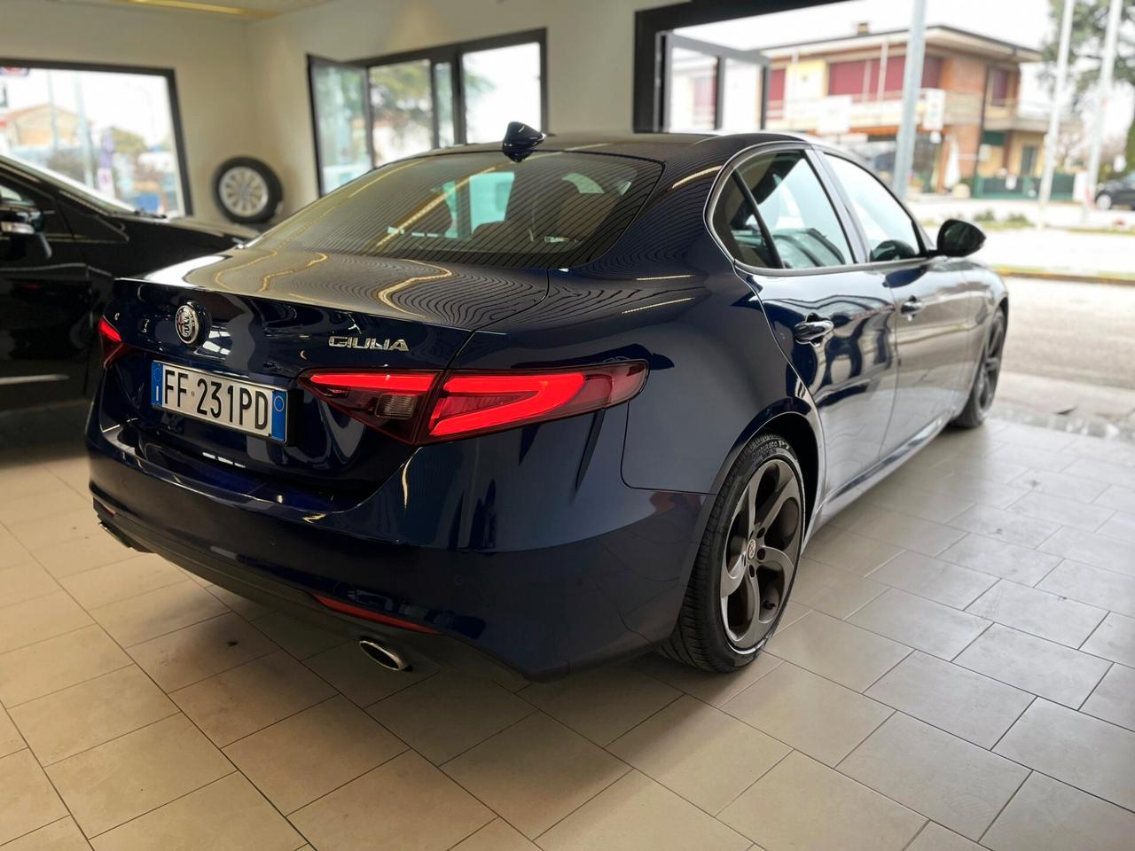 Alfa Romeo Giulia 2.2 Turbodiesel 180 CV Super