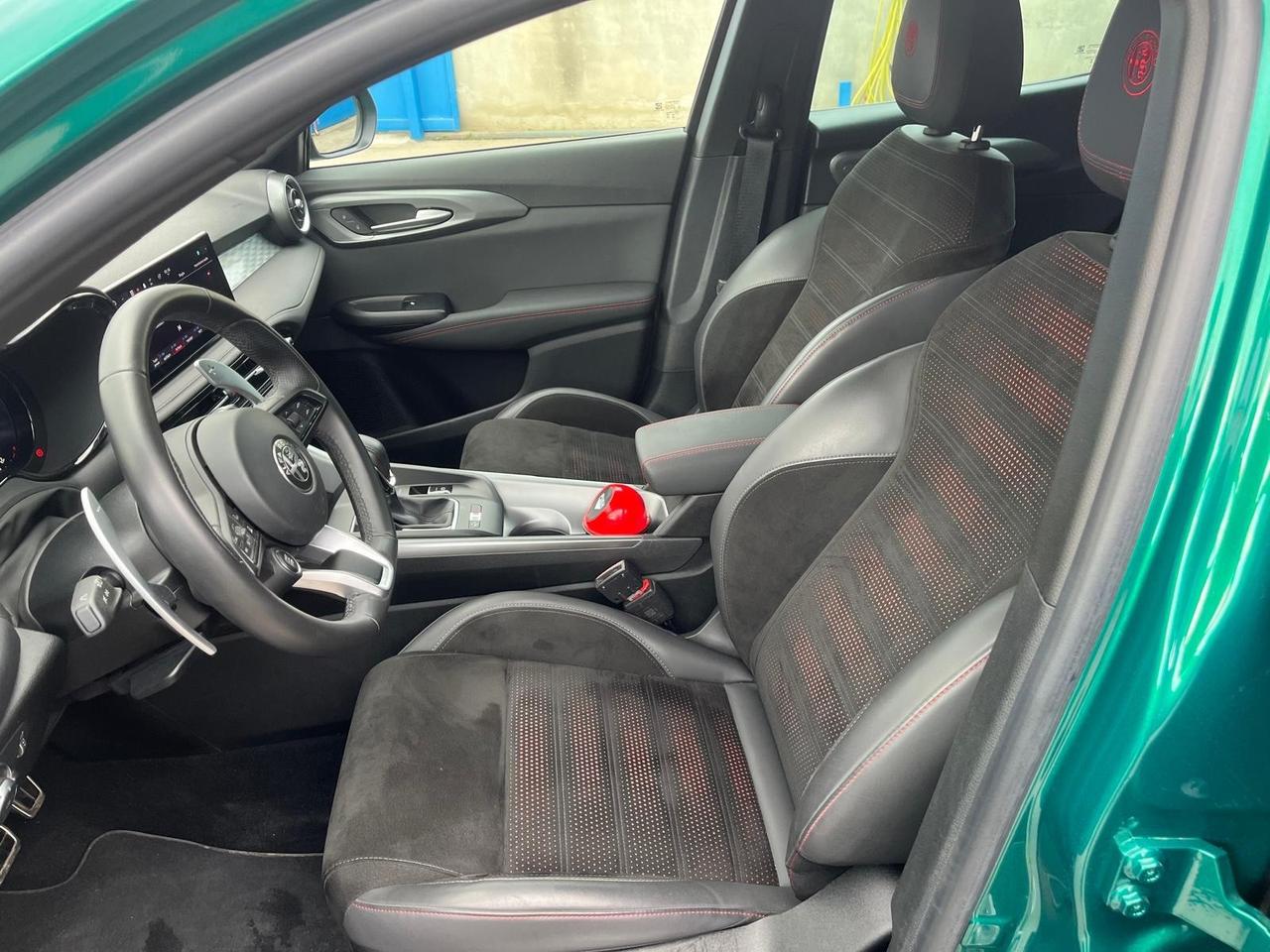 Alfa Romeo tonale 1.5 hybrid-160 cv/tct7-tributo italiano-2023