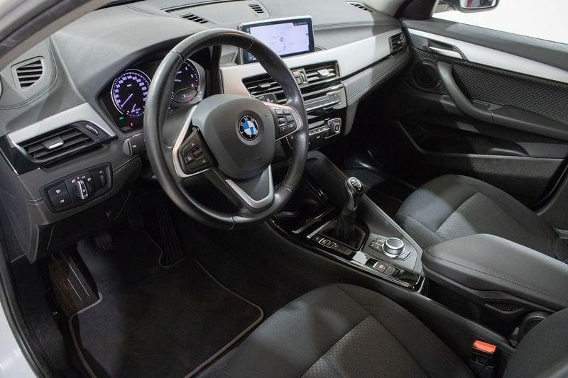 BMW X2 sDrive 18d Business X