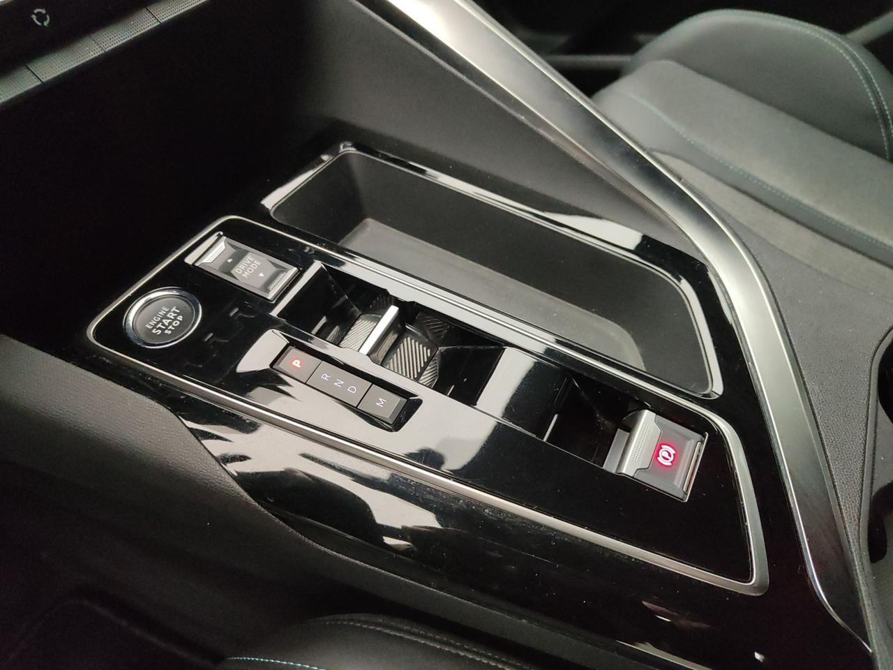 PEUGEOT 3008 II 2021 1.2 HYBRID 136CV ALLURE PACK E-DCS (CAMBIO AUTOMATICO)