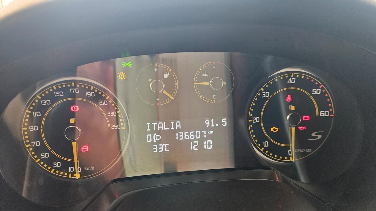 Lancia Delta 1.9 MJT Twinturbo DPF S