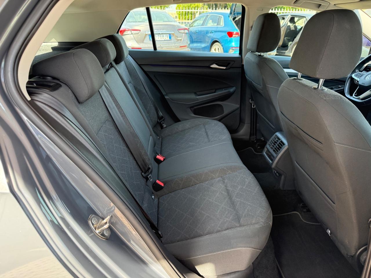 Volkswagen Golf 1.5 TGI Life
