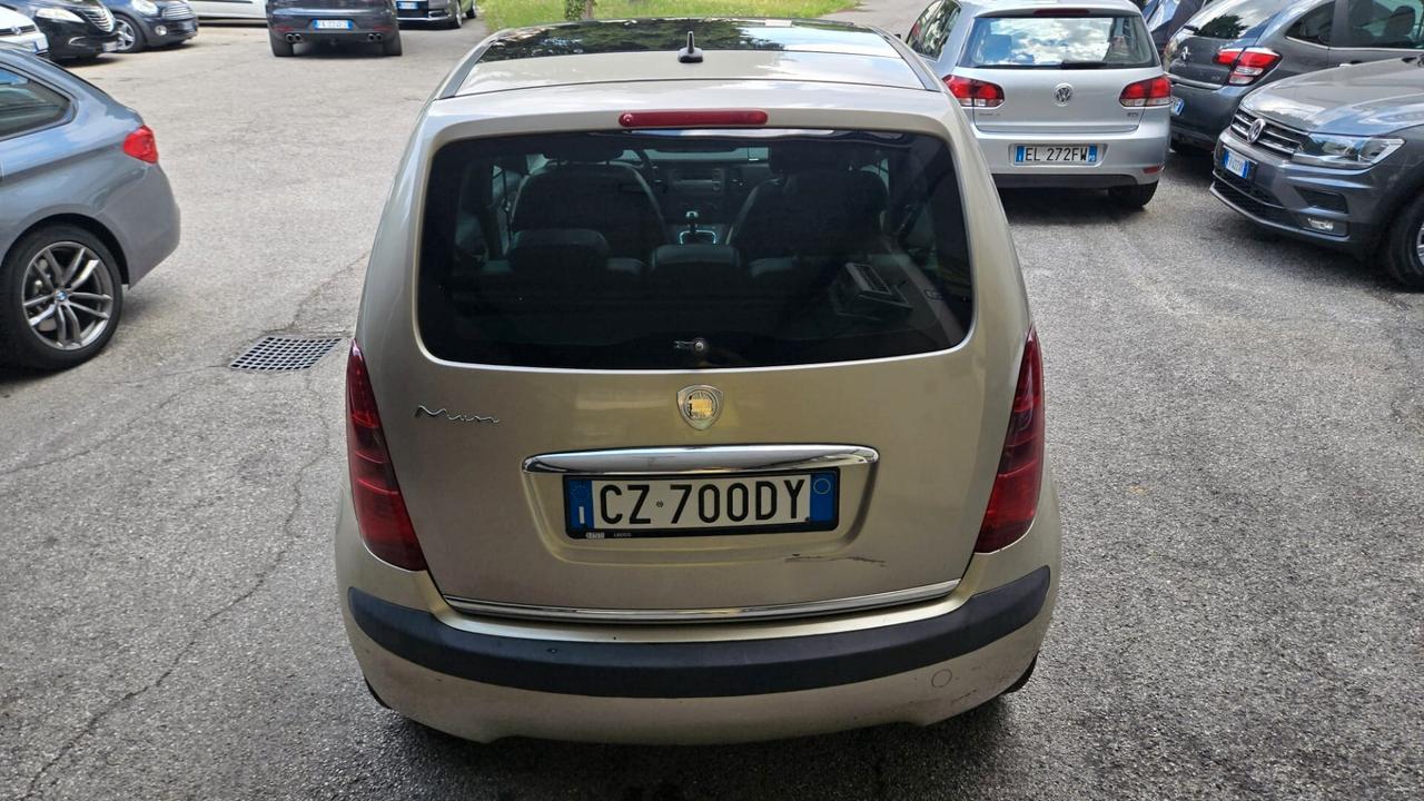 Lancia MUSA 1.4 16V Platino Plus 290000km