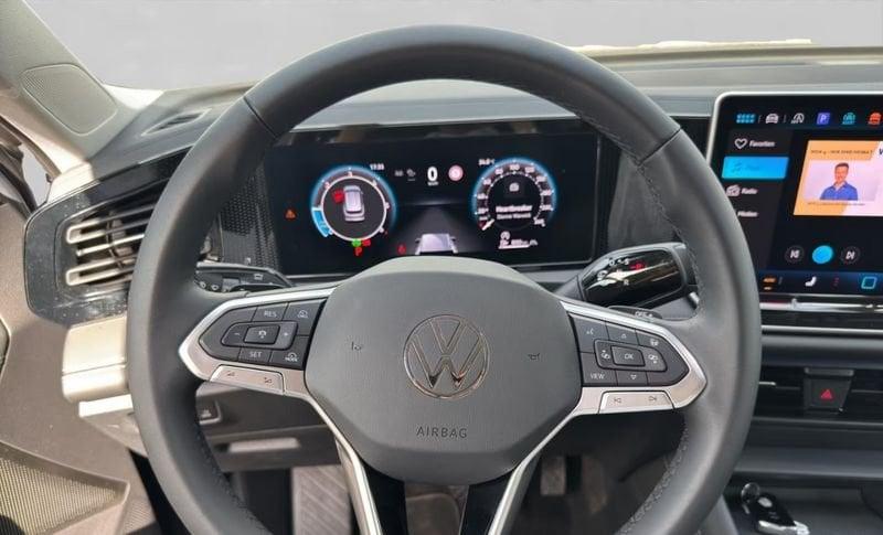Volkswagen Tiguan Tiguan 2.0 TDI 150 CV DSG Life Cockpit Camera 18"