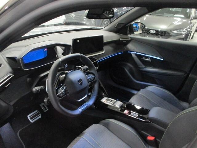 Peugeot 2008 Hybrid 145 e-DCS6 GT