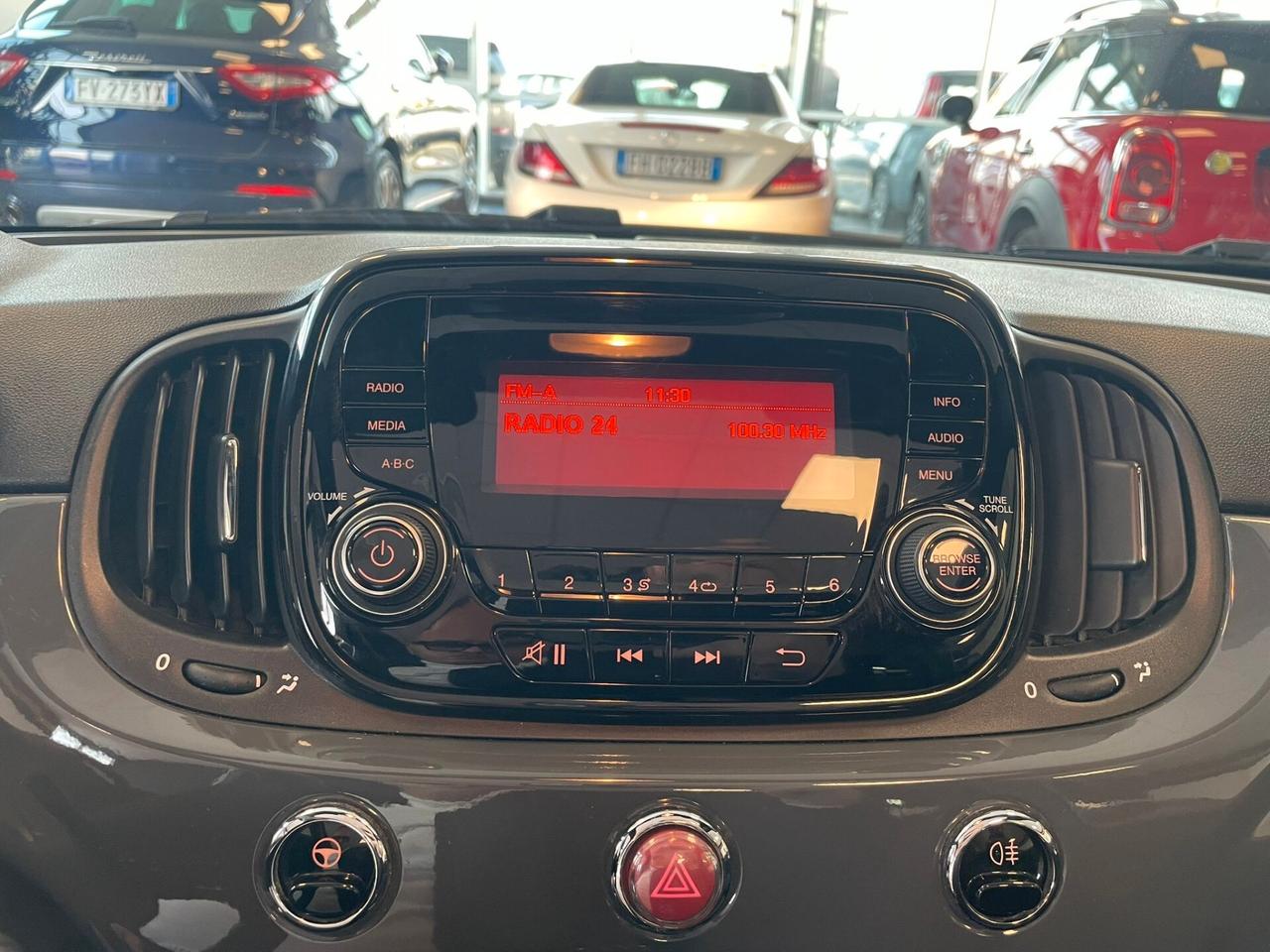 Fiat 500 C 1.0 Hybrid Red