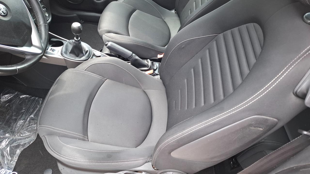 Alfa Romeo MiTo 1.3 JTDm 95 CV S&S- PER NEOPATENTATI