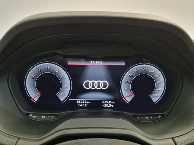 AUDI Q2 40 TFSI quattro S tronic SLINE Identity Black