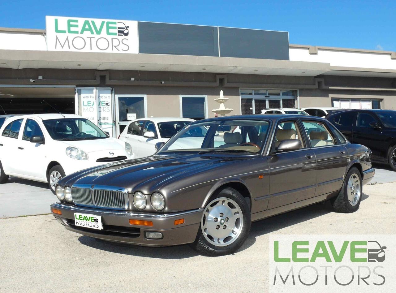 Jaguar XJ6 Sovereign 3.2 cat automatic (M1436)
