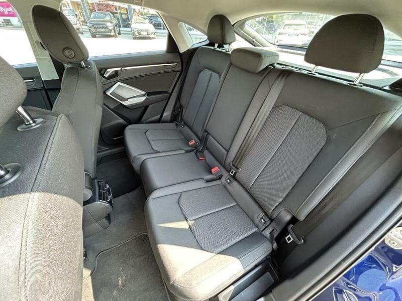 Audi Q3 SPB 35 TDI Quattro S tronic S-LINE Edition S LINE + 19 + NAVI