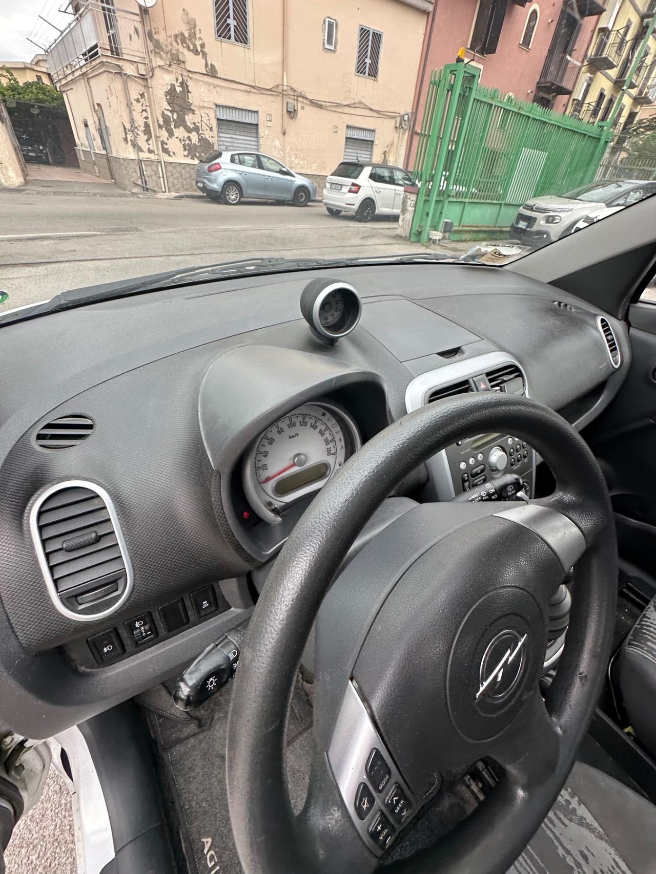 Opel Agila 1.0 12V 68 CV Start&Stop Elective