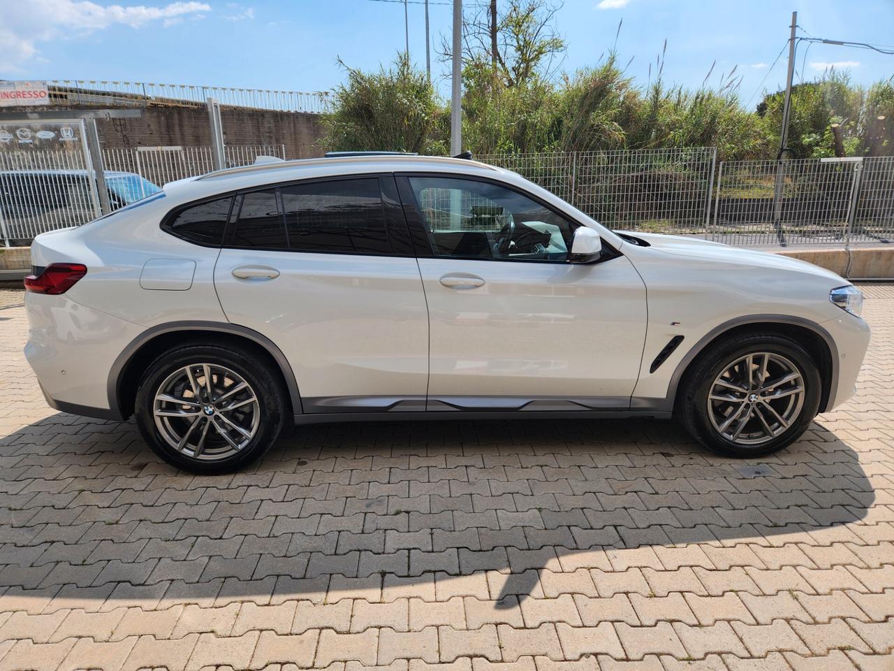 Bmw X4 M BMW X4 2.0 190CV M SPORT STRAFULL