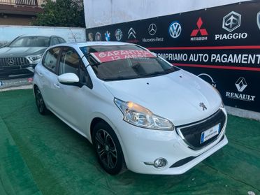 Peugeot 208 2017 1.2 82CV Allure KM CERTIFICATI LEGGI TUTTO!