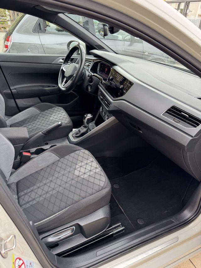 VOLKSWAGEN Taigo 1.0 tsi R-Line 110cv dsg