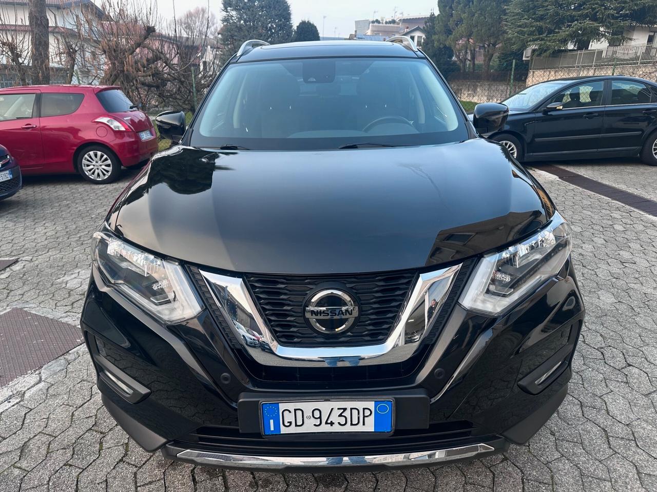 Nissan X-Trail dCi 150 2WD N-Connecta