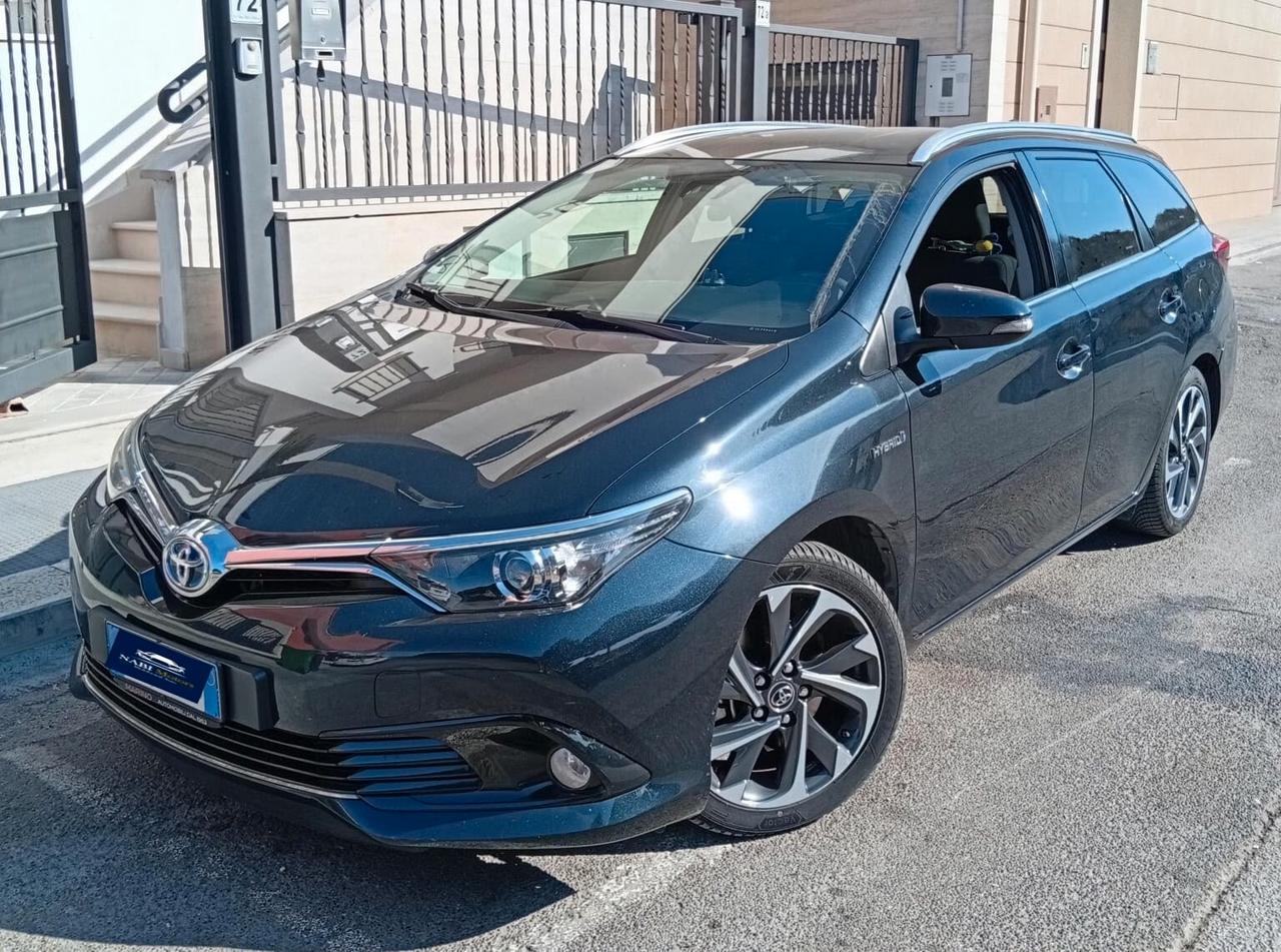 Toyota Auris Touring Sports 1.8 Hybrid Lounge