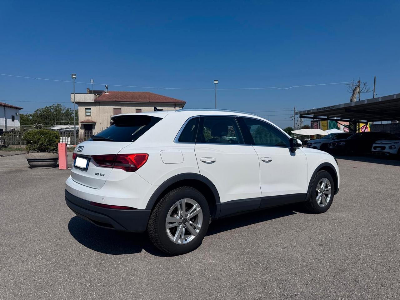 Audi Q3 35 TDi 150cv 110kw Stronic Business