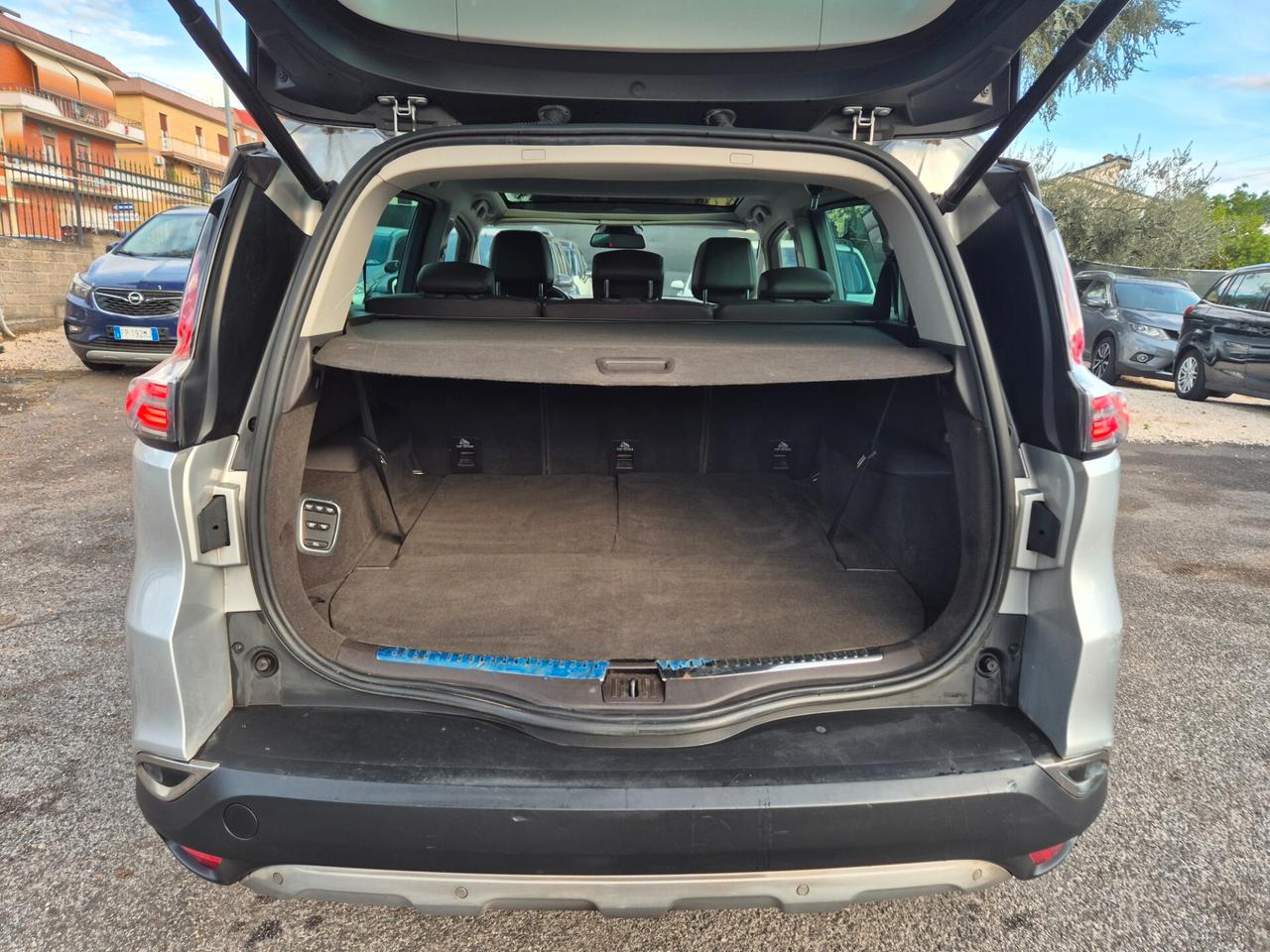 Renault Espace dCi 160CV EDC Energy Initiale Paris 4Control