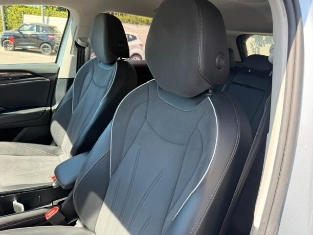 Volkswagen Tiguan 2.0 TDI 150 CV DSG Elegance GARANZIA UFFICIALE