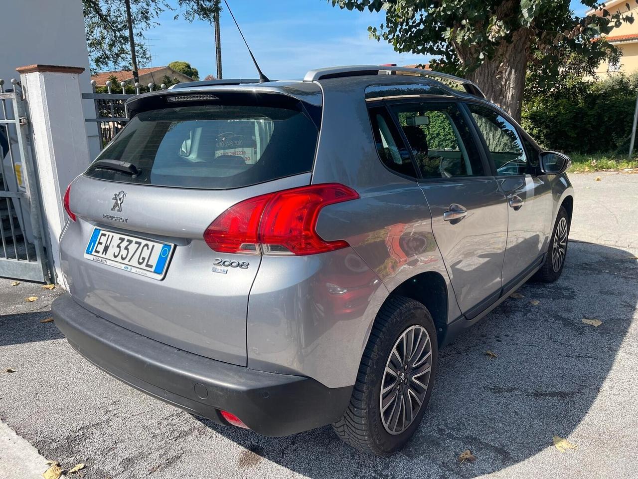 Peugeot 2008 1.6 e-HDi 92 CV Stop&Start Allure