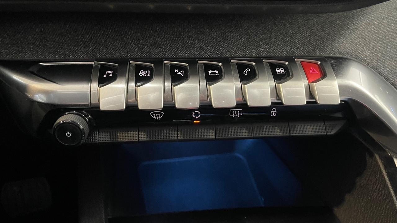 Peugeot 3008 BlueHDi 120 EAT6 S&S Allure