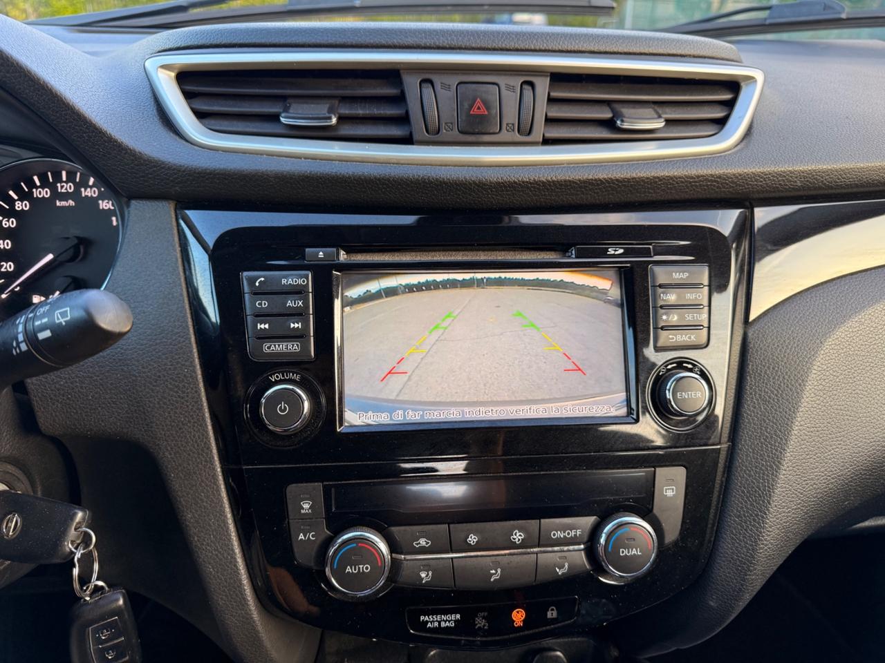 Nissan Qashqai Automatico GARANZIA 12 mesi