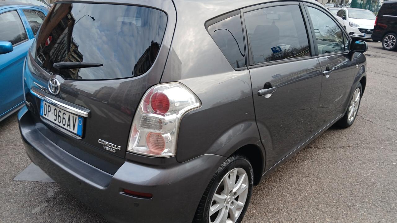 Toyota Verso 1600 BENZINA 5 POSTI